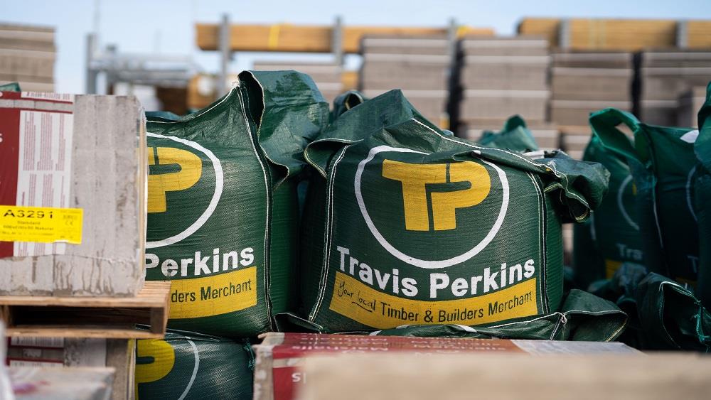 Travis Perkins plc purchases major Croydon site image